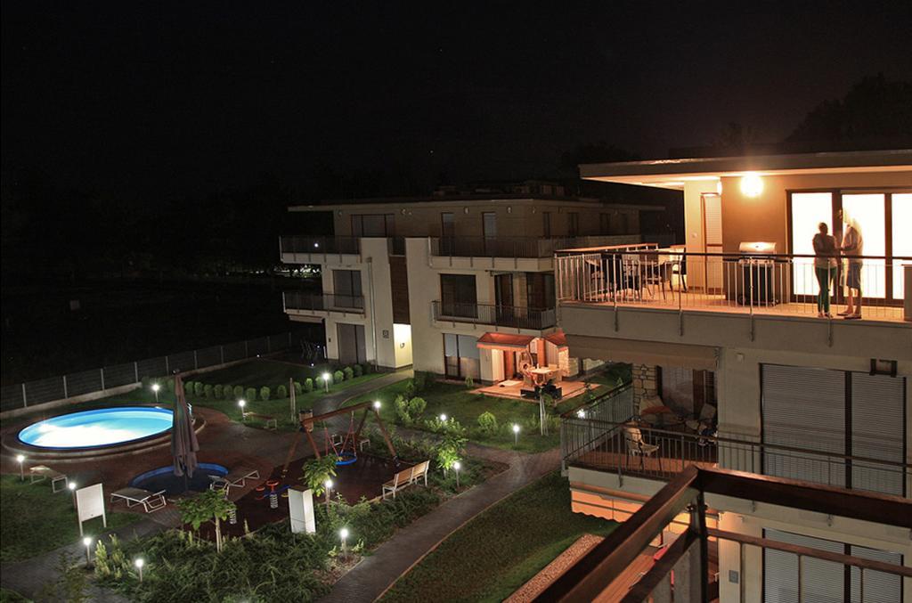 Lakeside Luxury Apartment Zamárdi Екстериор снимка